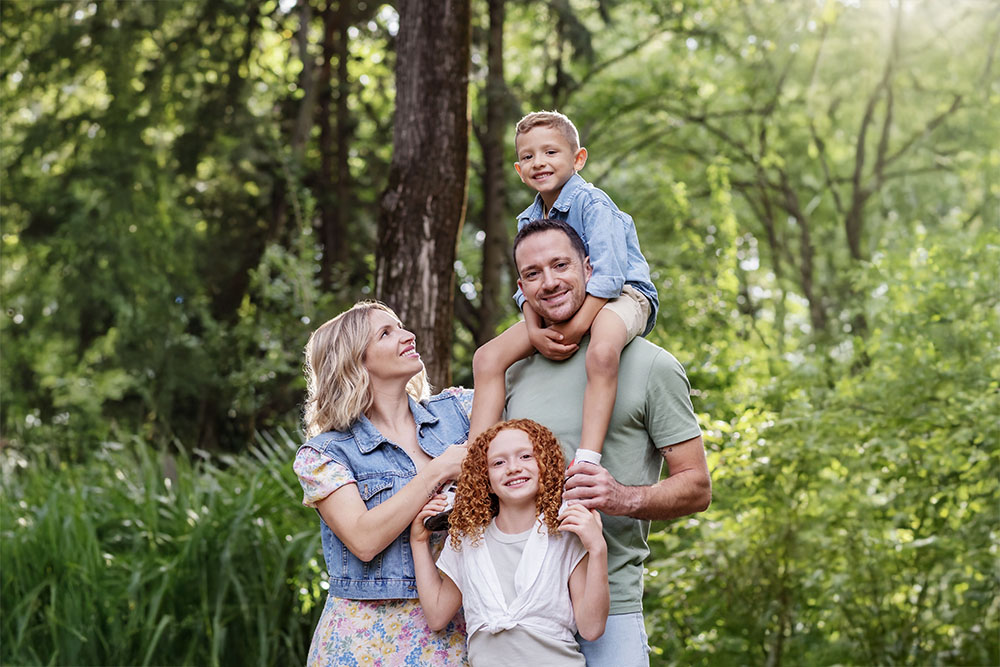 Sesión de fotos para familias en exteriores de Madrid